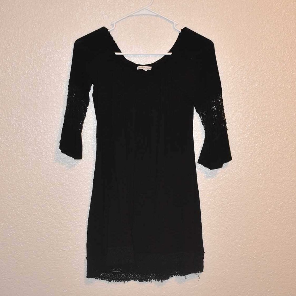 Long Lace shirt/short dress